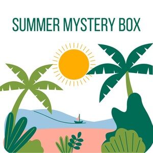 Women’s Size Medium Summer Themed Mystery Box